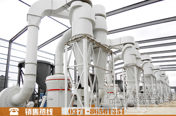 膩子粉加工生產線現場